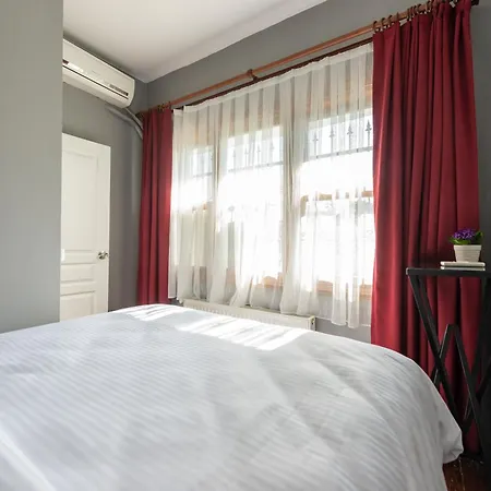 Aparthotel Bright