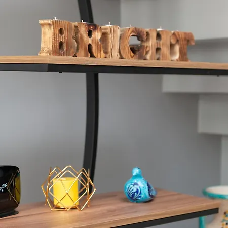 Hotel apartamentowy Bright *