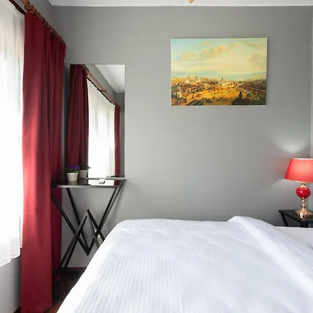 Aparthotel Bright