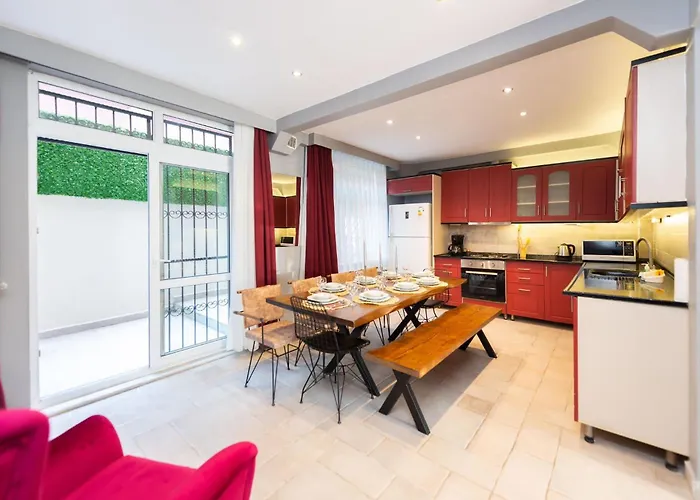 Bright * イスタンブール